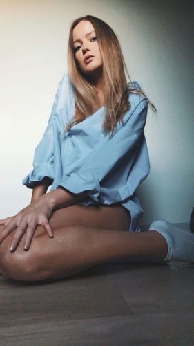 Alina OnlyFans jeunes 3